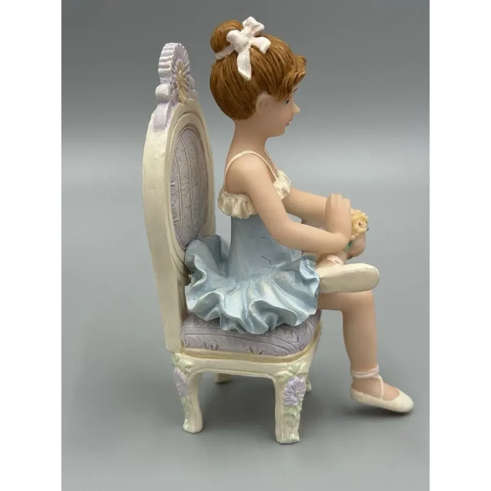 Vintage 2002 Sitting Ballerina Figurine Precious Ballerina Collection Roman Inc.